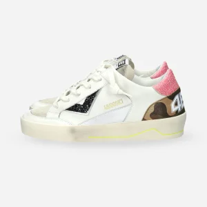 4B12 - D D104 Sneakers